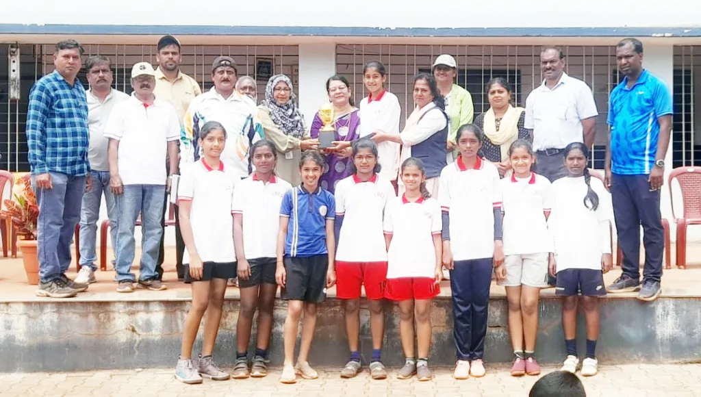 वनिता विद्यालय, डीपी विजेते, सेंट झेवियर्स स्कूलला दुहेरी मुकुट Double crown to Vanita Vidyalaya, DP winner, St. Xavier's School