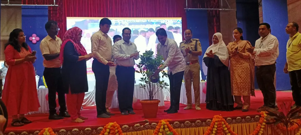 Congress is the government of the poor!