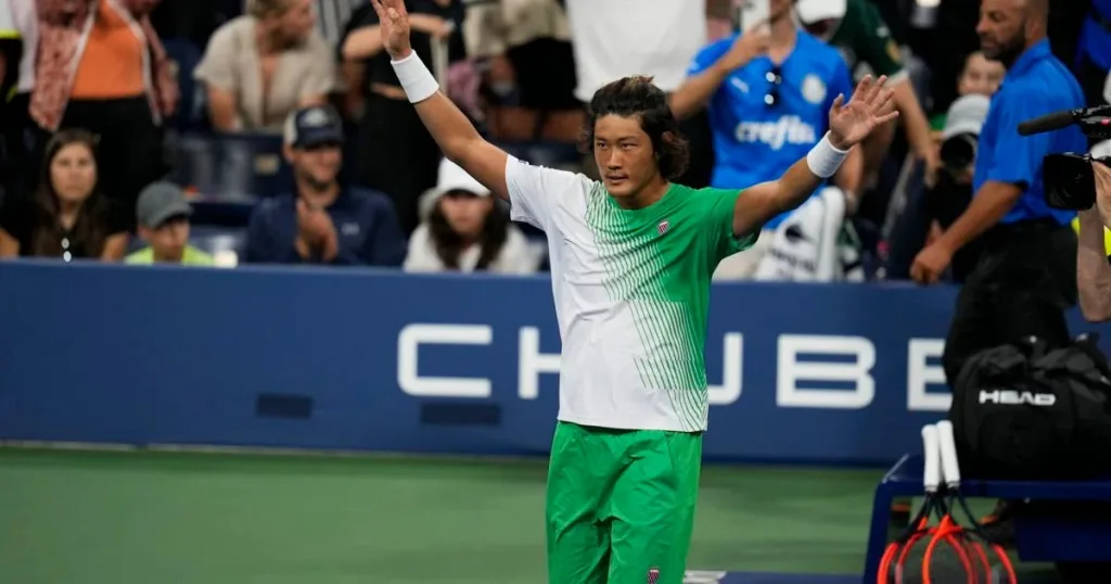 Djokovic, Zhang, Goff, Switek in third round