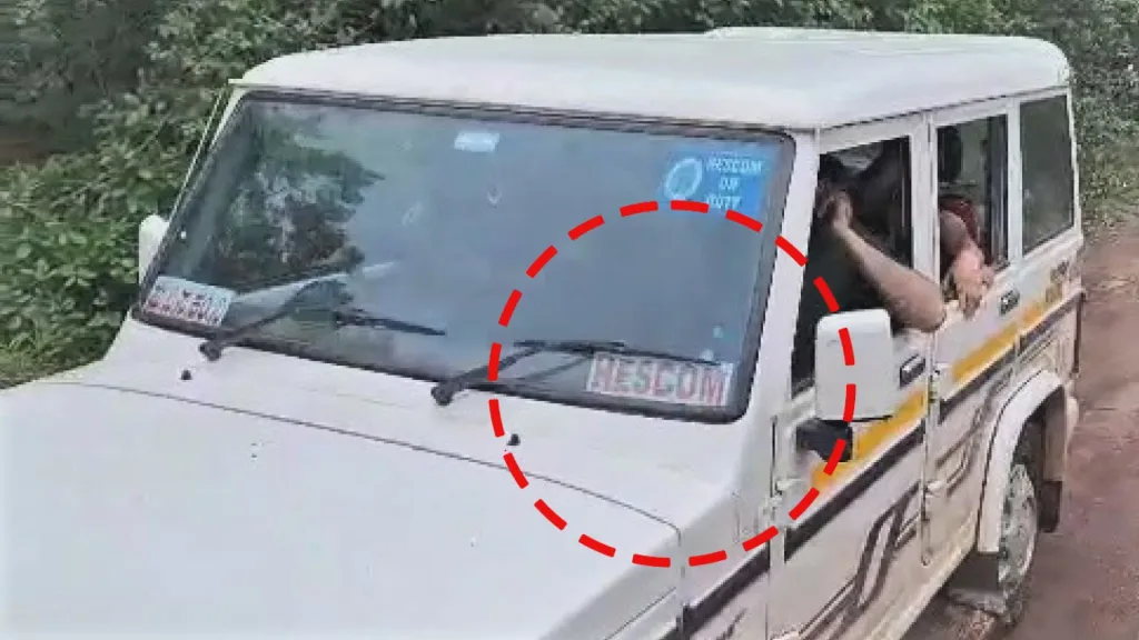 Misuse of government vehicle for tourism