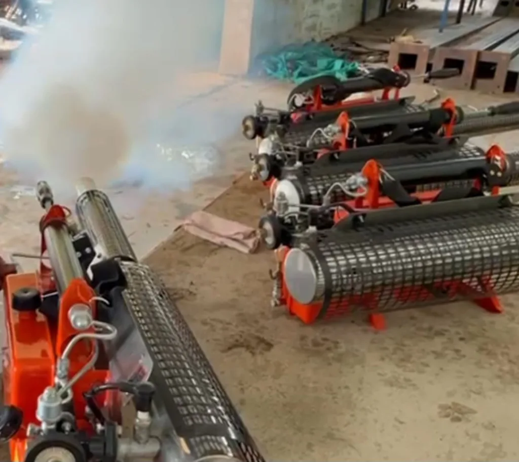 अखेर महापालिकेने केल्या फॉगिंग मशीन खरेदी Finally, the municipal corporation purchased the fogging machine