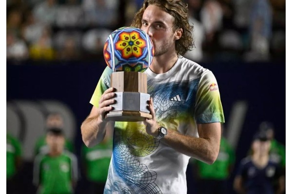 ग्रीकचा सित्सिपस विजेता स्टेफानोस सित्सिपस Greekcha Tsitsipas Winner Stefanos Tsitsipas
