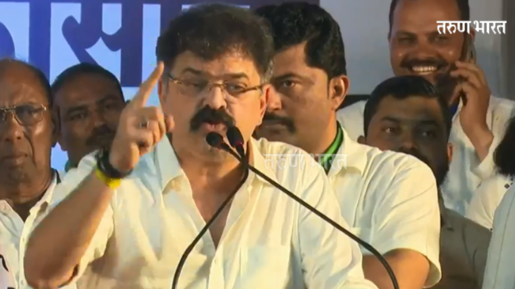 गद्दारांना आता कोल्हापुरी पायताण दाखवण्याची वेळ आली आहे- जितेंद्र आव्हाड Jitendra Awhad Sharad Pawar Dussehra Chowk Kolhapur