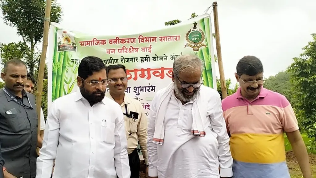 सातारा जिल्ह्याच्या विकासासाठी बांबू लागवड, पर्यटनावर लक्ष केंद्रीत करणार – एकनाथ शिंदे CM Eknath shinde Development of Satara district focus bamboo