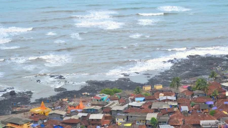 32 lakh drugs from Harne beach has been seized by Dapoli police