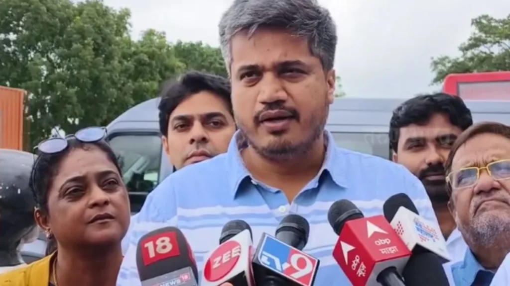 …म्हणूनच शरद पवार यांनी दसरा चौक मैदान सभेसाठी निवडले-रोहित पवार rohit-pawar-says sharad-pawar-chose-dasara-chowk-ground