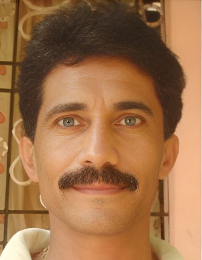 स्वातंत्रोत्सव साजरा करण्यासाठी शाळेकडे निघालेल्या शिक्षकाचा अपघाती मृत्यु Accidental death of a teacher on his way to school to celebrate Independence Day