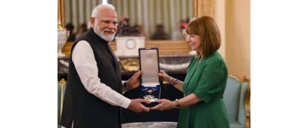 पंतप्रधान मोदींना ग्रीसचा सर्वोच्च पुरस्कार Greece's highest award to PM Modi