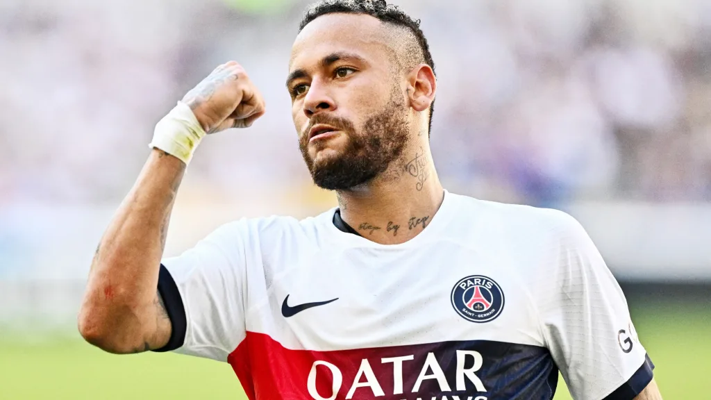 Brazil's Neymar signed with Saudi Arabian club