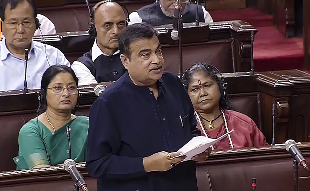 आतापर्यंत फक्त पाच विधेयके मंजूर Only five bills have been passed so far