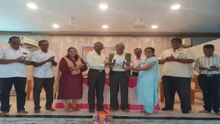 “यशस्वी लेखक होण्यापूर्वी चोखंदळ वाचक व्हा!” :सुरेश ठाकूर.