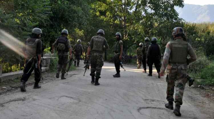 Encounter in Kulgam, three army personnel martyred