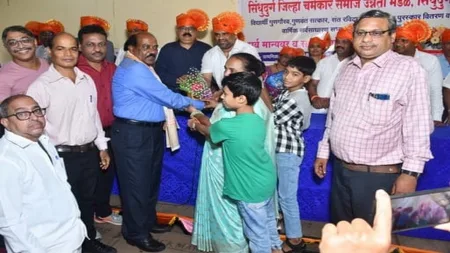 बाबुराव चव्हाण यांना संत रविदास समाज भूषण पुरस्कार