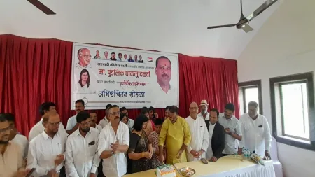 पुंडलिक दळवी यांचा वाढदिवस सर्वपक्षियांकडून उत्साहात साजरा