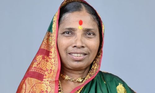 कोगेच्या सरपंचपदी बनाबाई यादव यांची निवड Banabai Yadav elected as Sarpanch of Koge