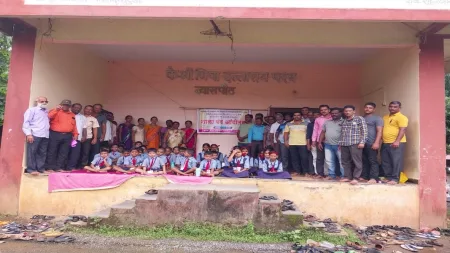 कुणकेरीत पदवीधर शिक्षकासाठी शाळा बंद आंदोलन सुरू