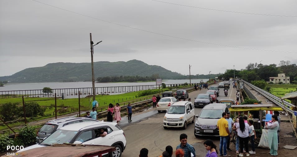 लोणावळ्यातील पर्यटकांची संख्या घटली