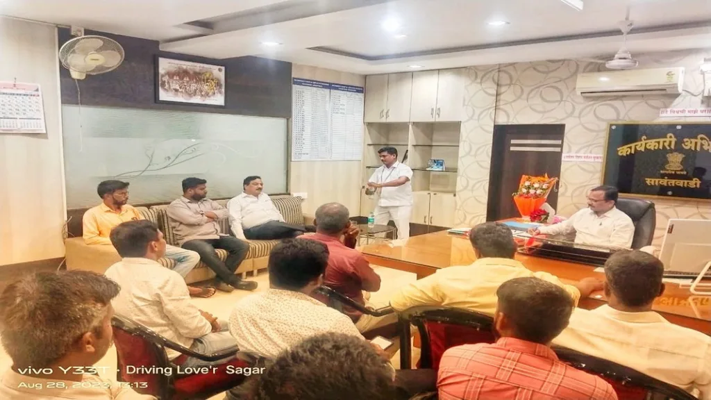 गणेश चतुर्थीच्या पार्श्वभूमीवर रस्त्यावरील खड्डे तात्काळ बुजवा