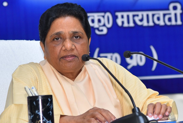 लोकसभा-विधानसभा निवडणूक स्वबळावर : मायावती Lok Sabha-Vidhana Sabha elections on her own: Mayawati