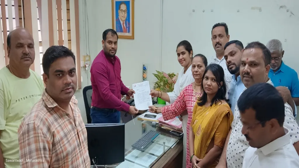 राष्ट्रवादीच्या पदाधिकाऱ्यांनी माठेवाड्यातील समस्यांबाबत वेधले मुख्याधिकाऱ्यांचे लक्ष