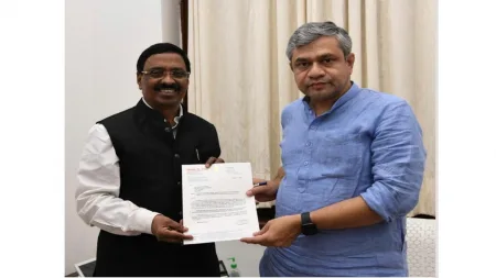 खा. विनायक राऊतांनी घेतली रेल्वेमंत्री अश्विनी वैष्णव यांची भेट