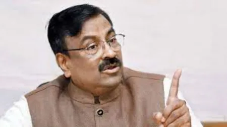 शिवरायांची वाघनखे, जगदंब तलवार लवकरच भारतात आणणार chh Shivaraya's Vaghanke Jagdamba Talwar will soon came in India