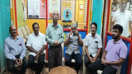 स्व. प्रकाश परब यांनी लावलेल्या अर्बन बँकेच्या रोपट्याचे वटवृक्षात रूपांतर