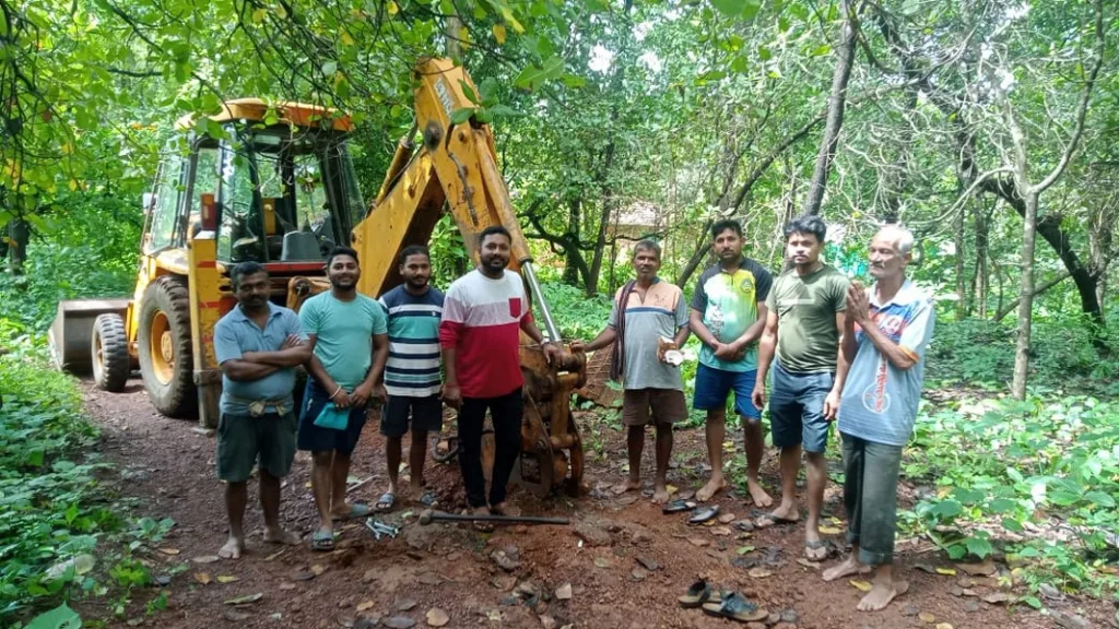 तेंडोली – माड्येवाडी रस्ता दुरुस्तीच्या कामाचा शुभारंभ