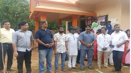 साक्षात “ वेतोबाच्या “ साक्षीने मळगाव ग्रामपंचायतचे ध्वजारोहण !