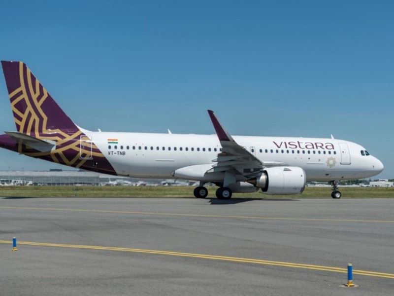 Delhi-Pune vistara flight threatened to blow up with bombs
