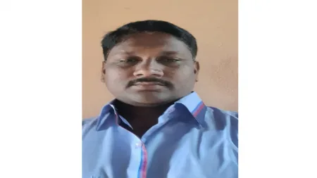 नवनाथ झोरे यांनी बाळा गोसावी यांच्यावर टीका करण्यापेक्षा स्वतःच्या वाडीचा विकास करावा !