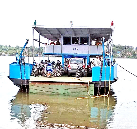 Passengers were stranded for two hours as the ferry boat broke down
