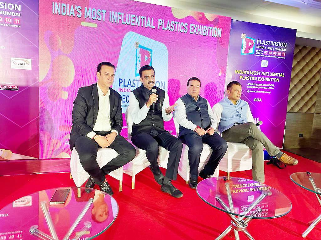 Entrepreneurs should participate in 'Plastiviz India'