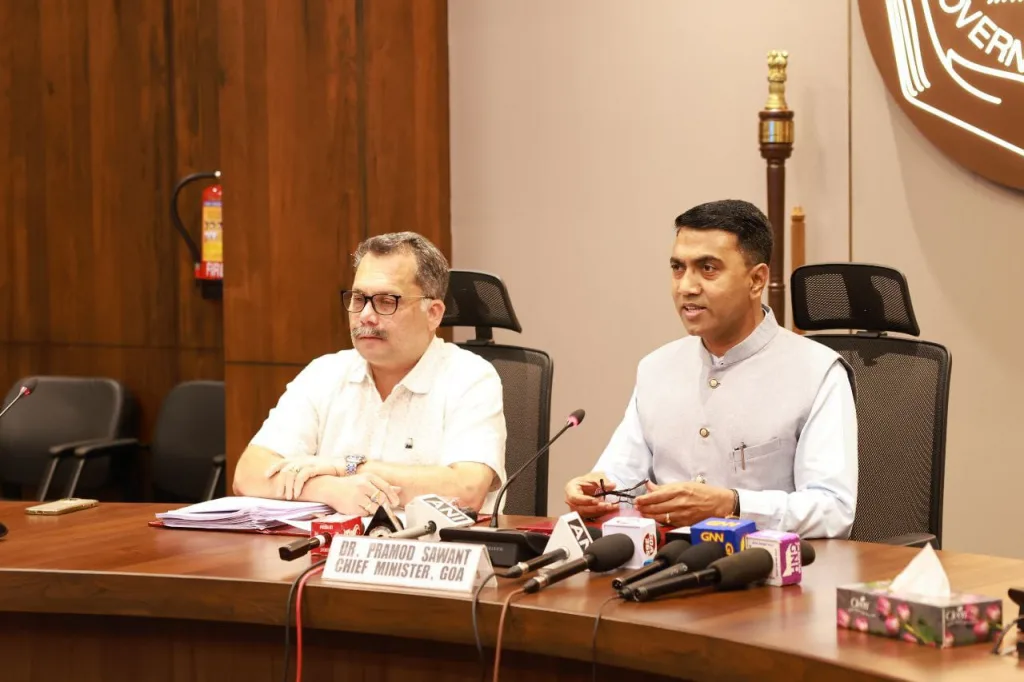 धर्मांवर टीका केल्यास कडक कारवाई Strict action for criticizing religions