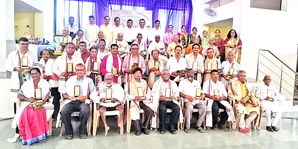 Providing musical instruments to the Vere shrine