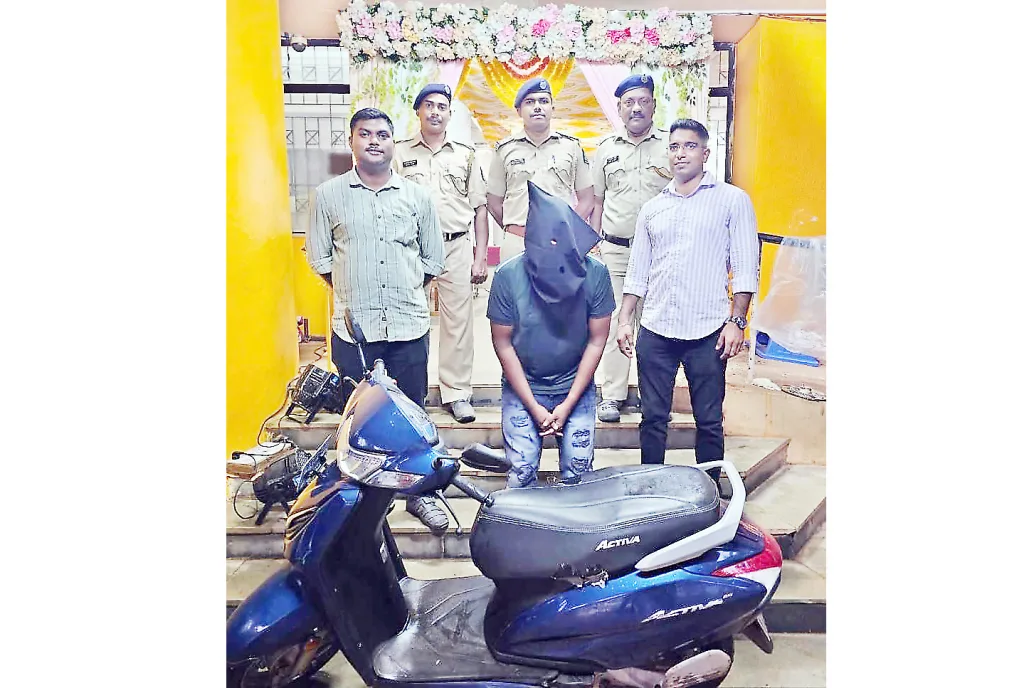 One arrested in case of embezzlement of gold chain