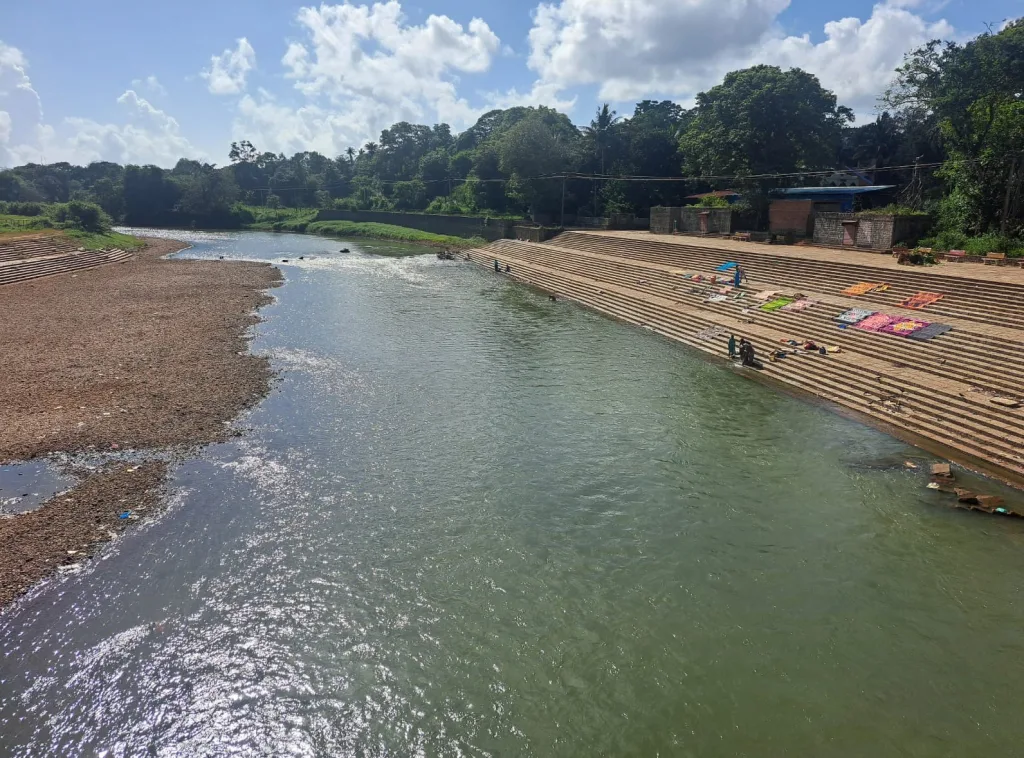 Dark shadow of drought in Khanapur taluka