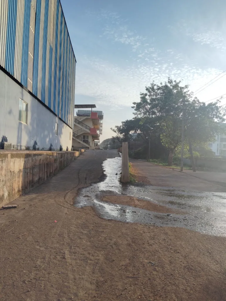 Leakage to water tank adjacent to pitline