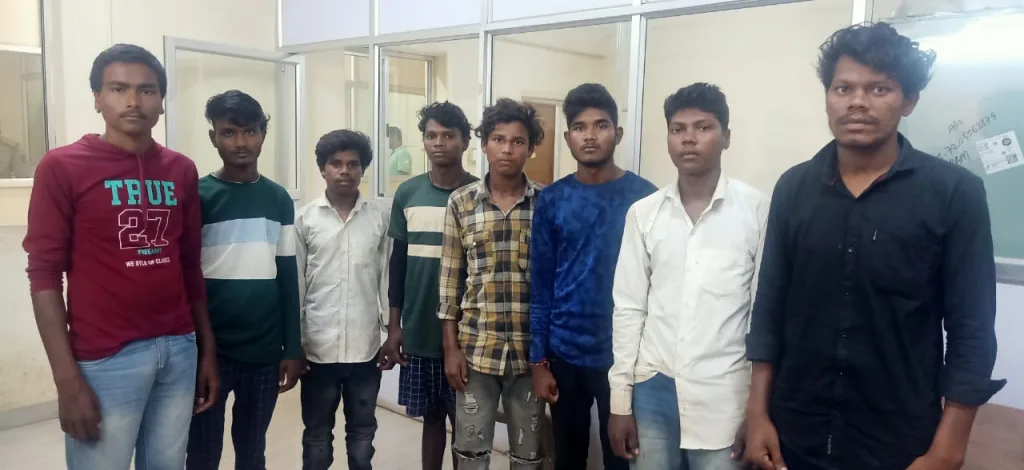 Youth robbed in train leaves for Madhya Pradesh