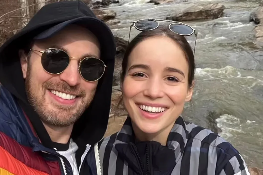 chris-evans-and-alba-are-engaged