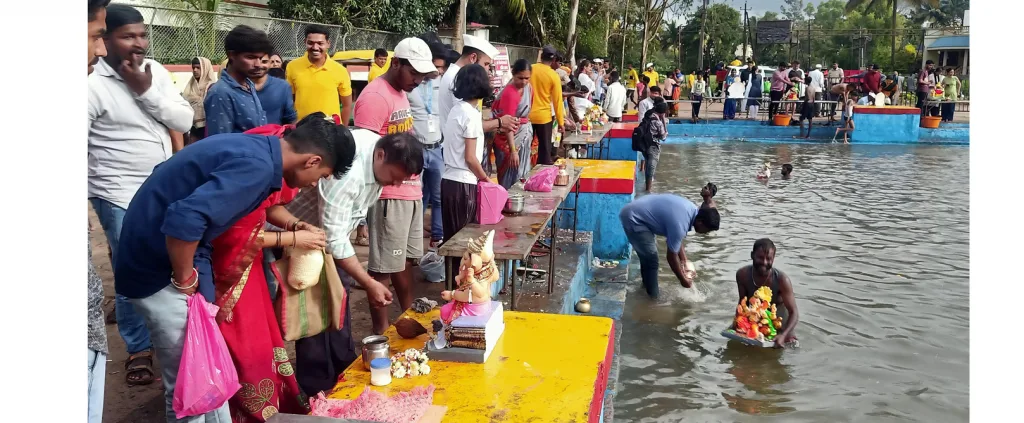 पाच दिवसांच्या गणरायांना भक्तिभावाने निरोप
