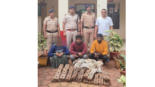 Trio arrested for stealing railway fish plates