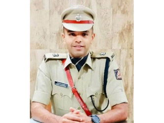 ऐन गणेशोत्सवाच्या तोंडावर पोलीस उपायुक्तांची बदली Deputy Commissioner of Police transferred on the eve of Ganeshotsav