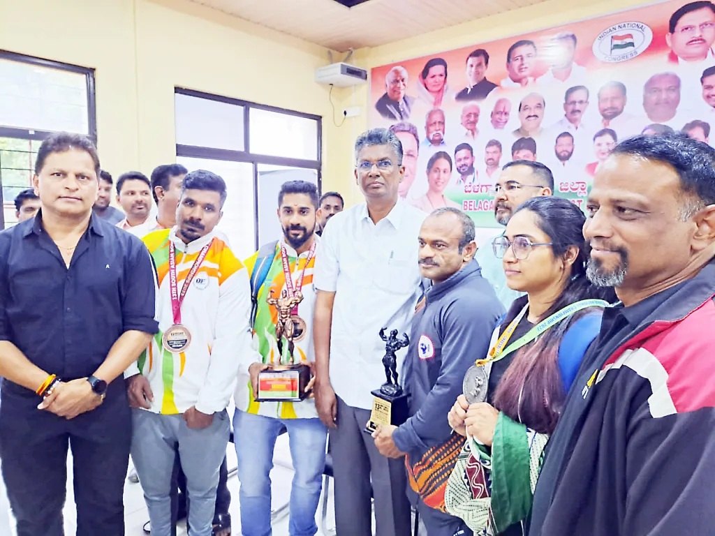 Bodybuilders felicitated in Asian competition