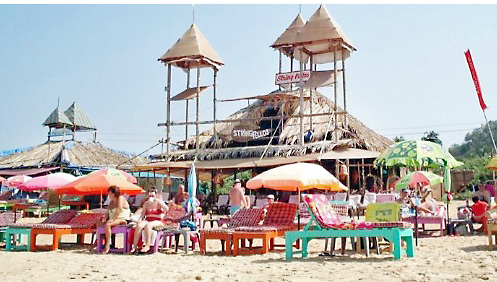 शॅक धोरणातील वयोमर्यादा कलमाला कडाडून विरोध Strongly opposed the age limit clause in the Shack policy