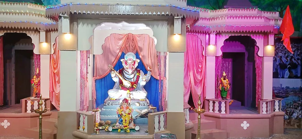 A view of the Pandharpur Vitthal temple at Kankon's police station