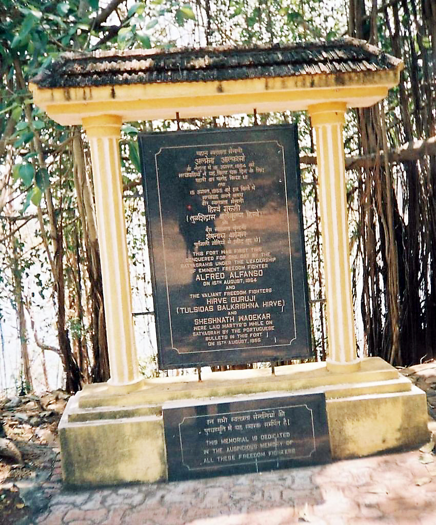 A statue of Alfred Aphons should be erected at Terekhol fort