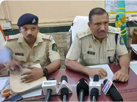 दोन खुनातील तीन आरोपी कर्नाटकात जेरबंद