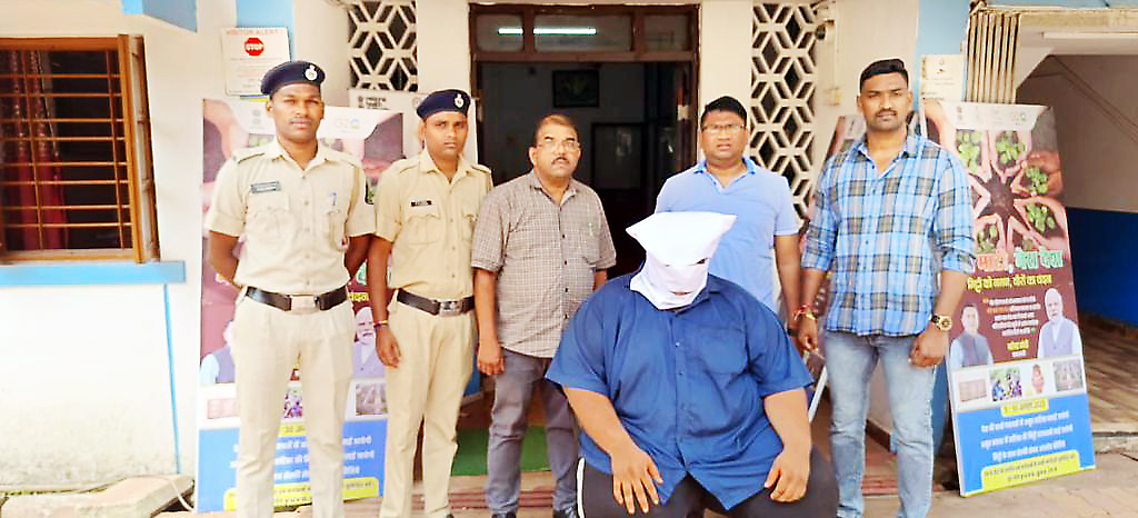 Hash oil seized in Shelwan, one arrested