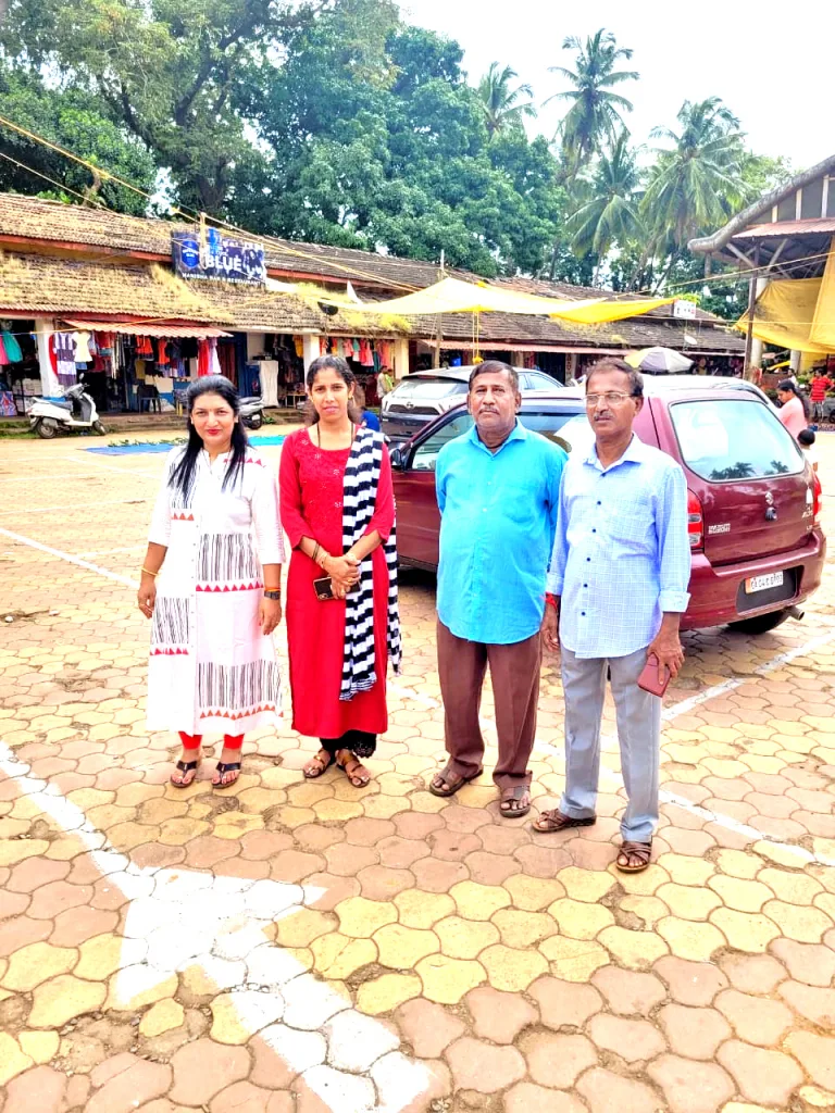 Put shops on the Sunday market, otherwise there will be no place on Monday!